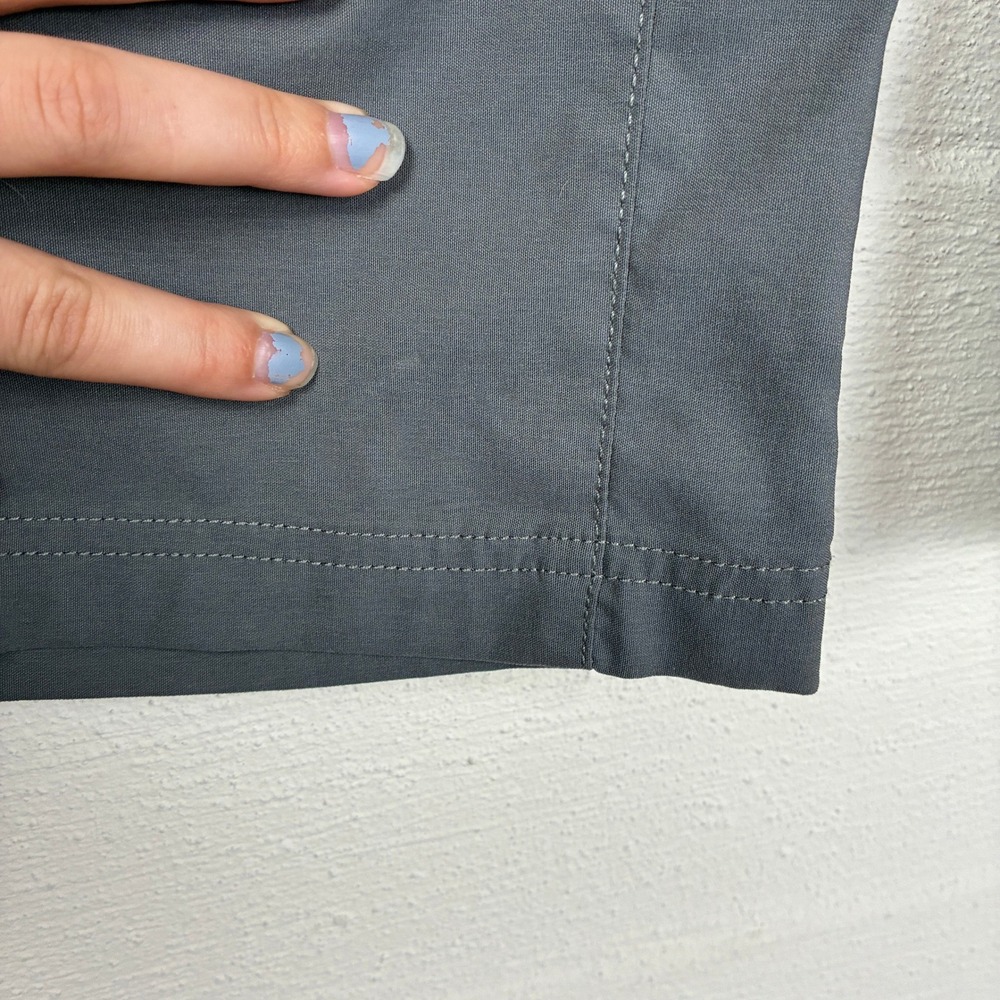 Duluth Trading Co Womens Dry On the Fly Capri Length Hiking Pants Size 16 Grey - Picture 6 of 13